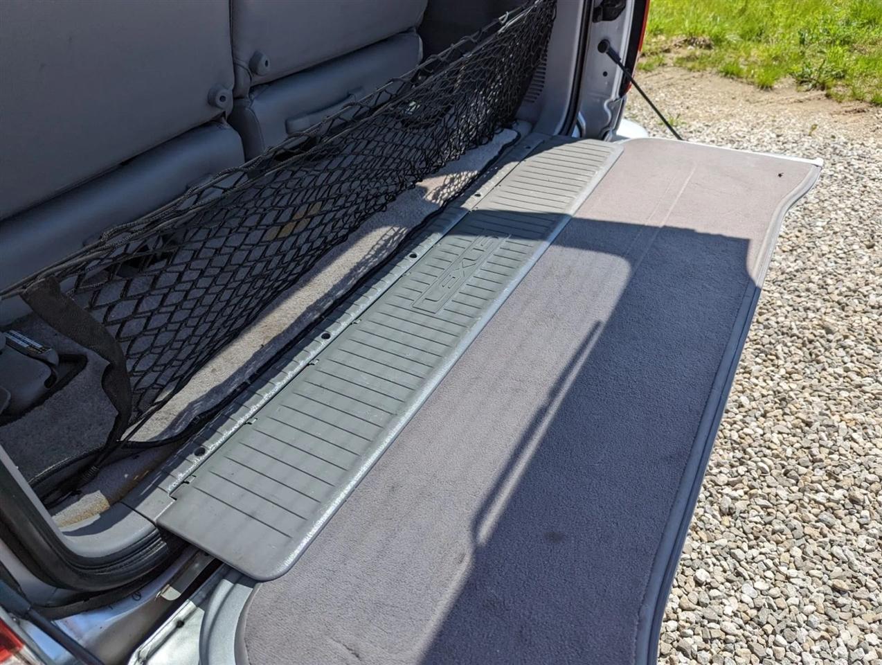 Lexus LX 470 Sport Utility 2006