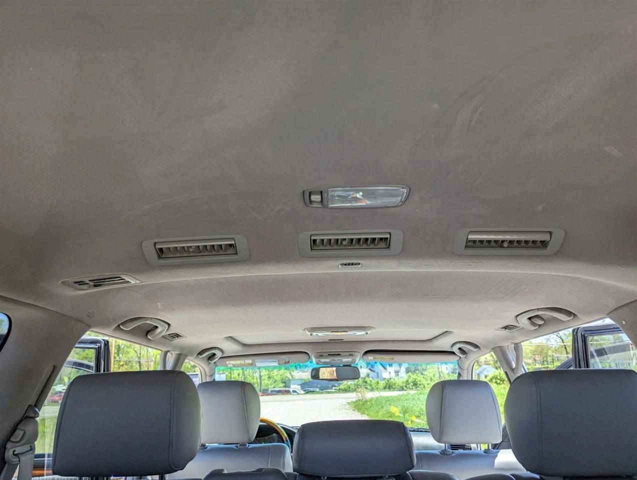 Lexus LX 470 Sport Utility 2006