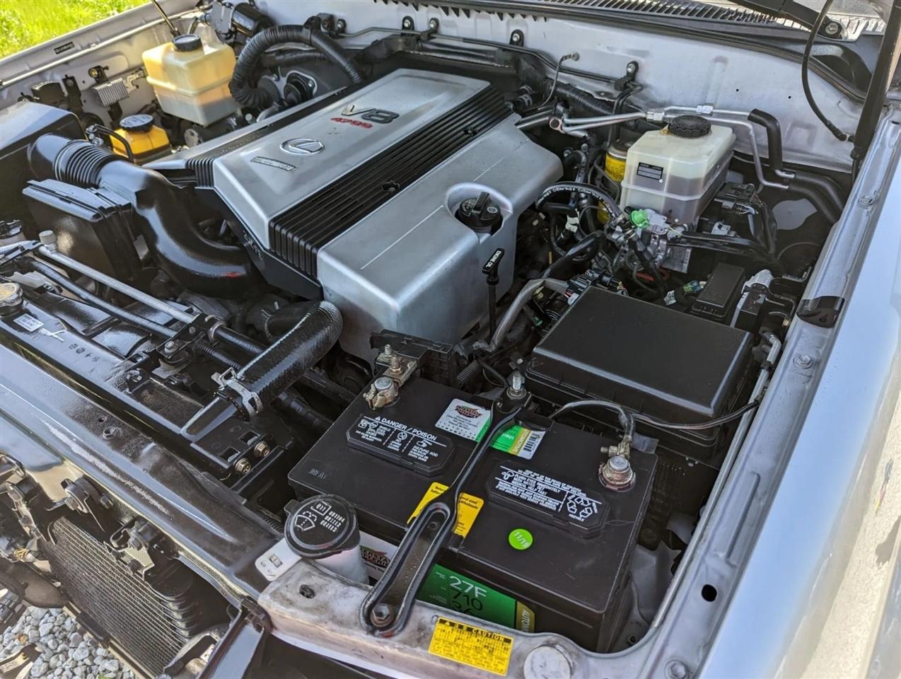 Lexus LX 470 Sport Utility 2006