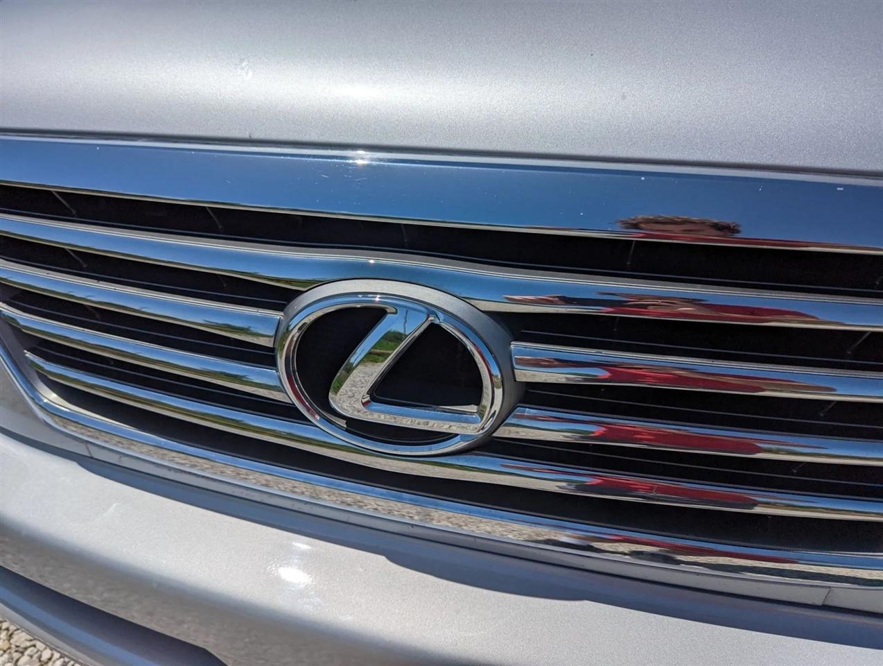 Lexus LX 470 Sport Utility 2006