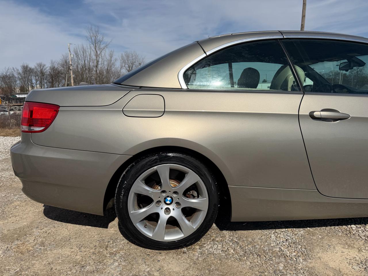 BMW 3-Series 335i Convertible 2007