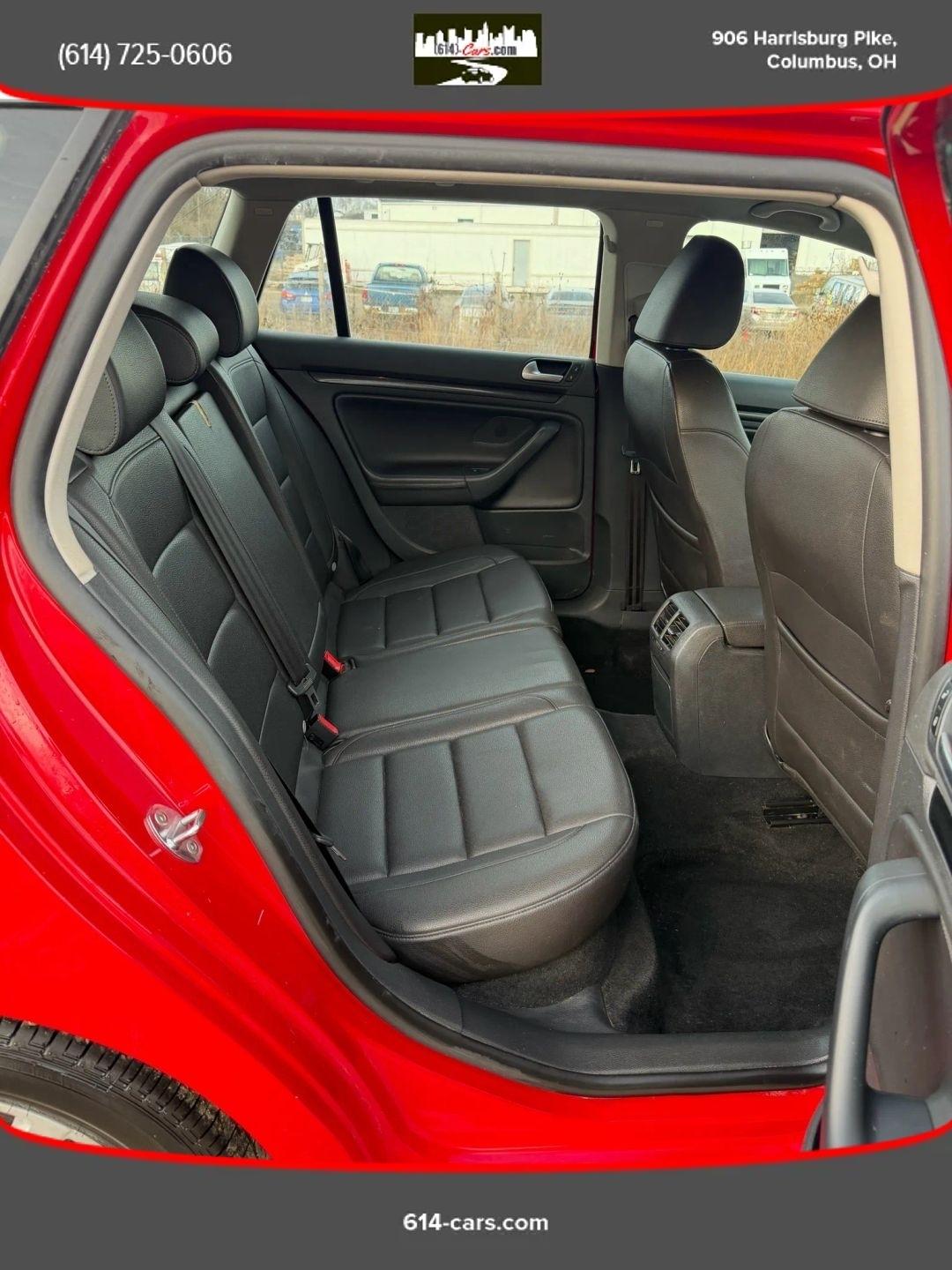 Volkswagen Jetta SportWagen 2.0L TDI 2013