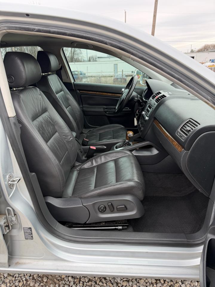 Volkswagen Jetta 2.5L 2005