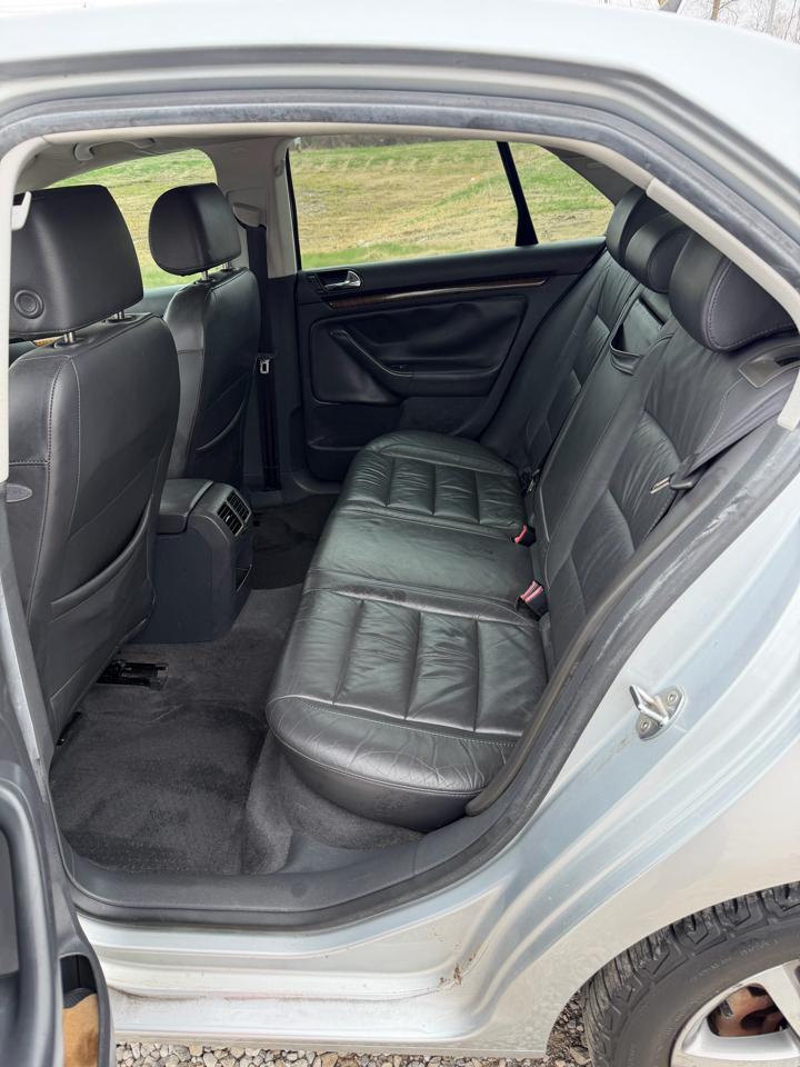 Volkswagen Jetta 2.5L 2005