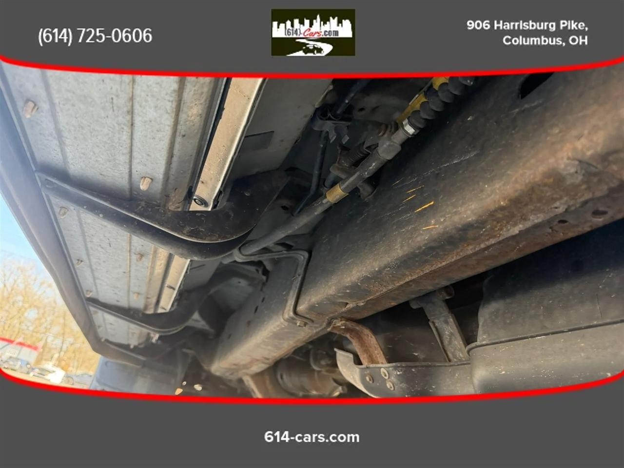 Toyota Sequoia SR5 4WD 2005