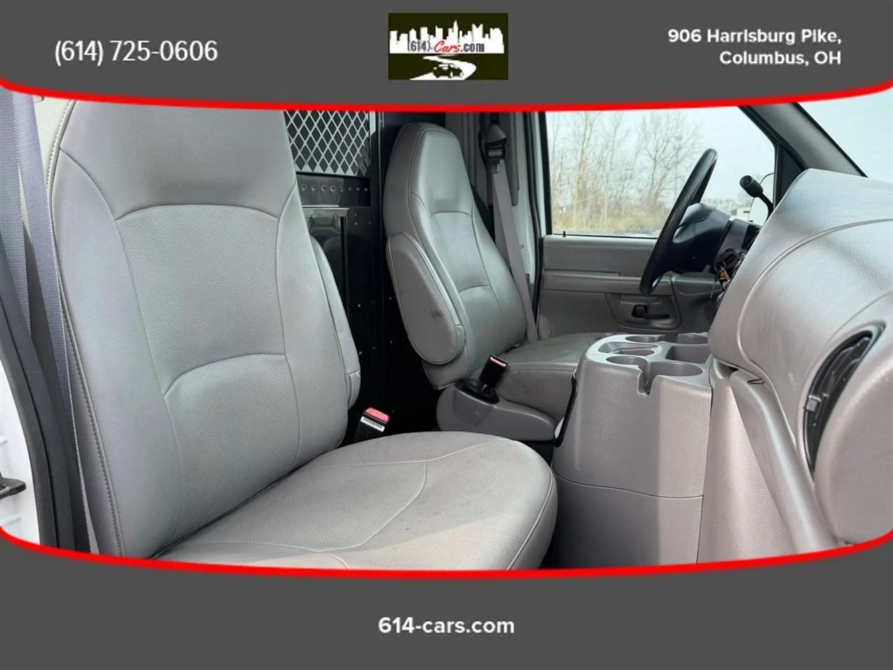 Ford Econoline E150 2002