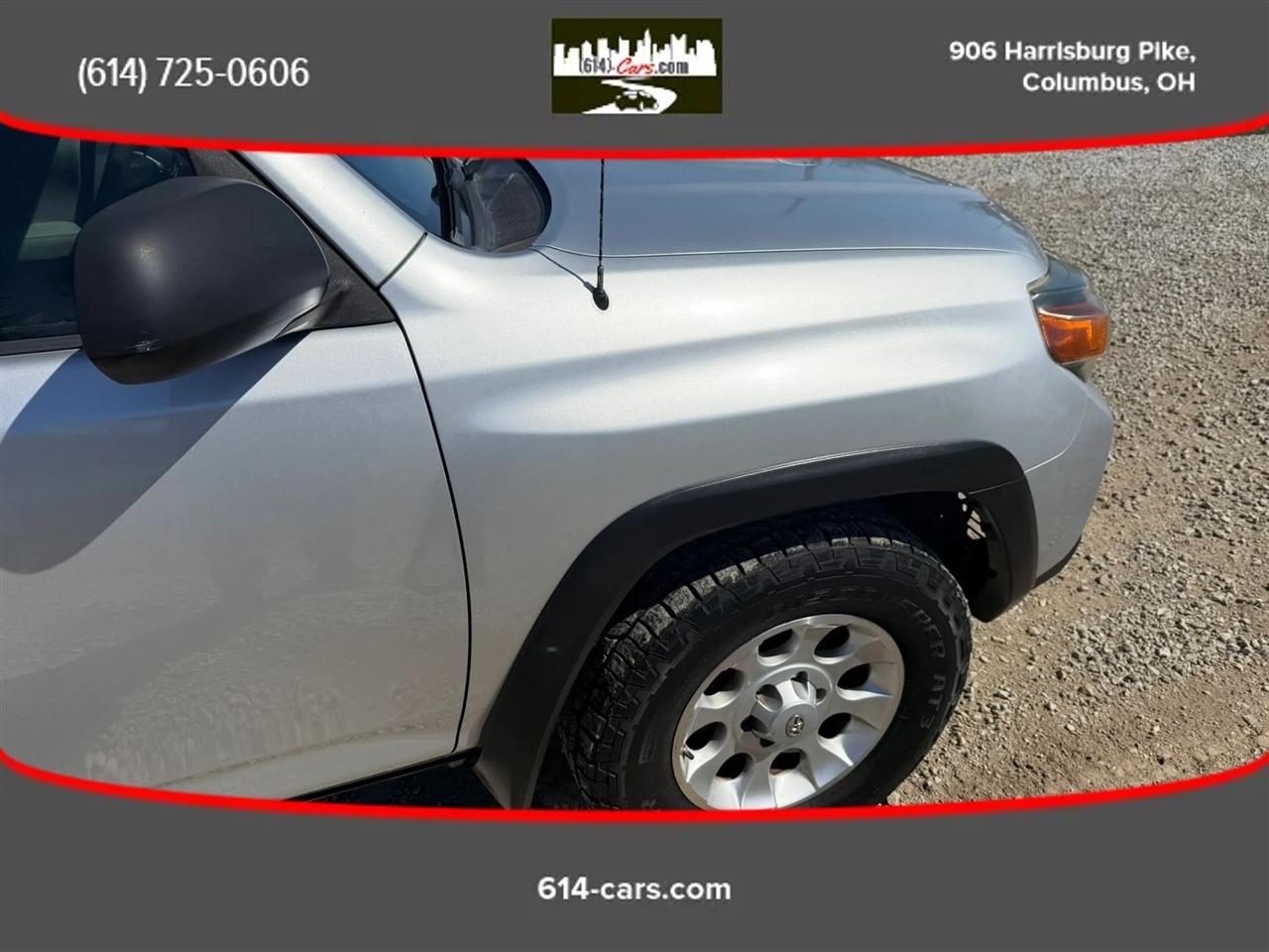 Toyota 4Runner SR5 4WD 2011