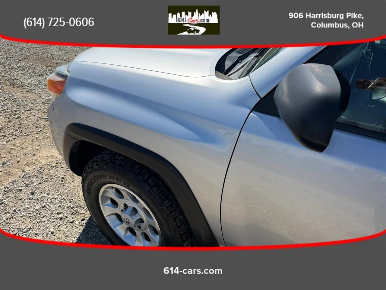 Toyota 4Runner SR5 4WD 2011