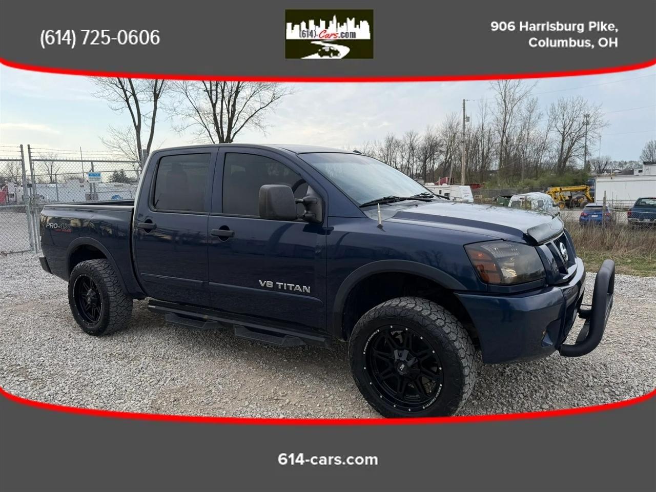 Nissan Titan SV Crew Cab 4WD 2012