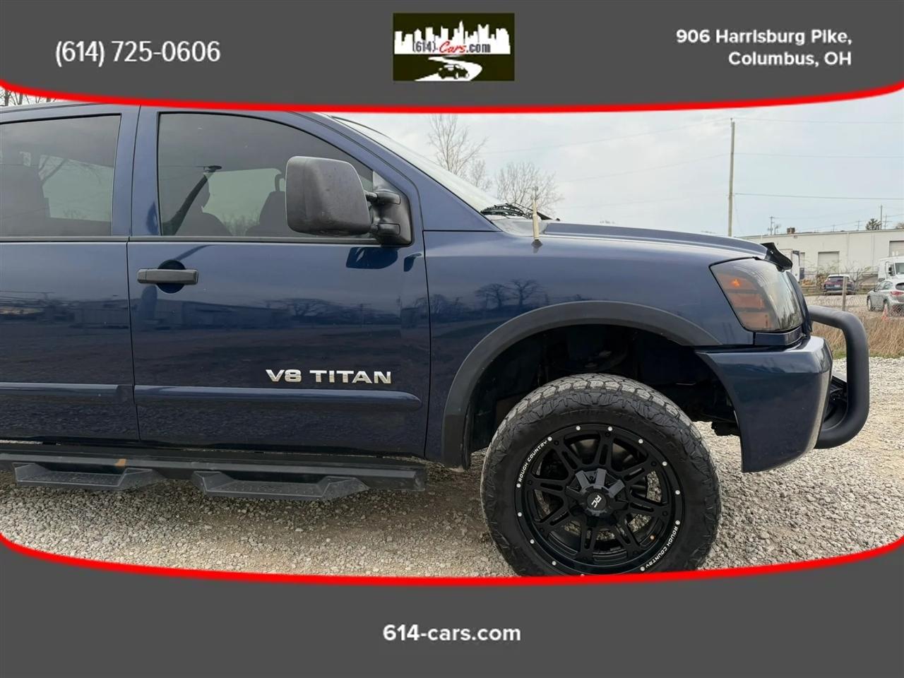 Nissan Titan SV Crew Cab 4WD 2012