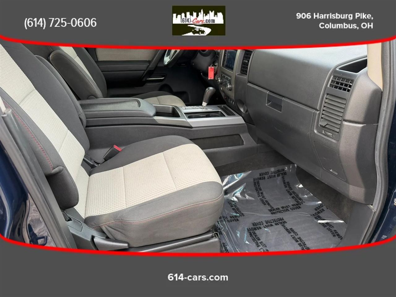 Nissan Titan SV Crew Cab 4WD 2012