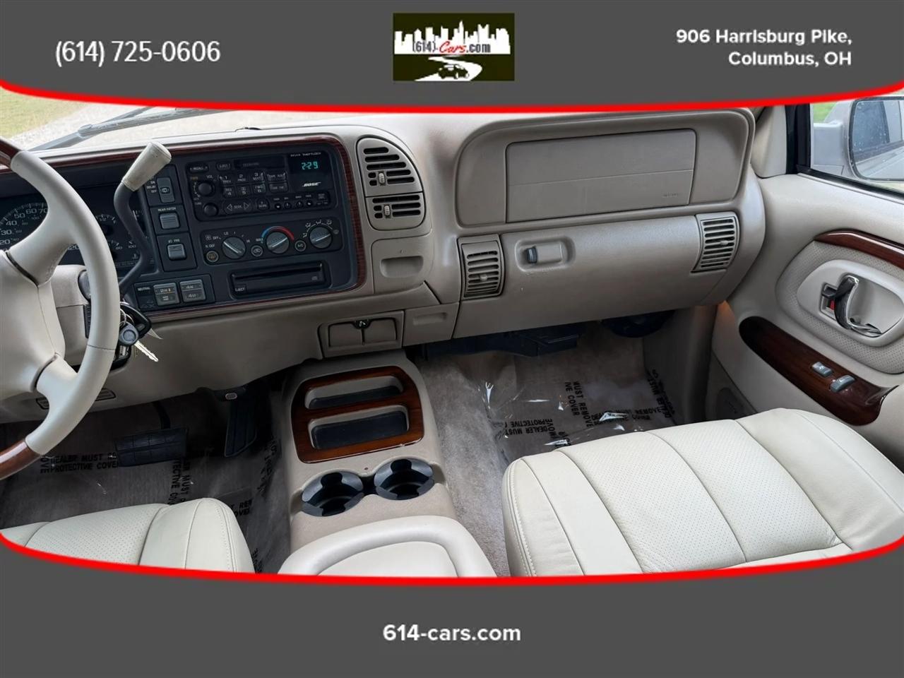 Cadillac Escalade 4WD 1999