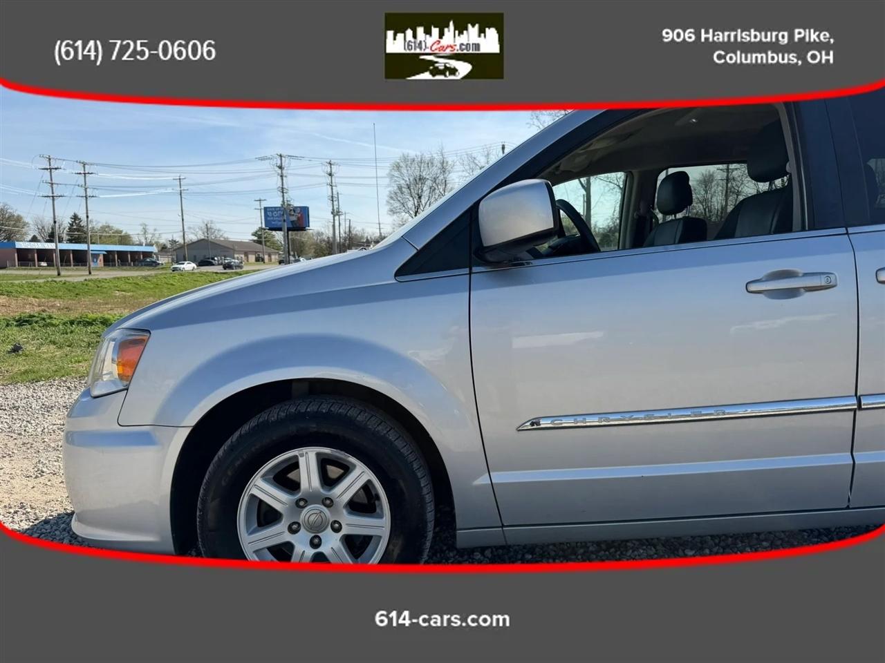 Chrysler Town & Country Touring 2012