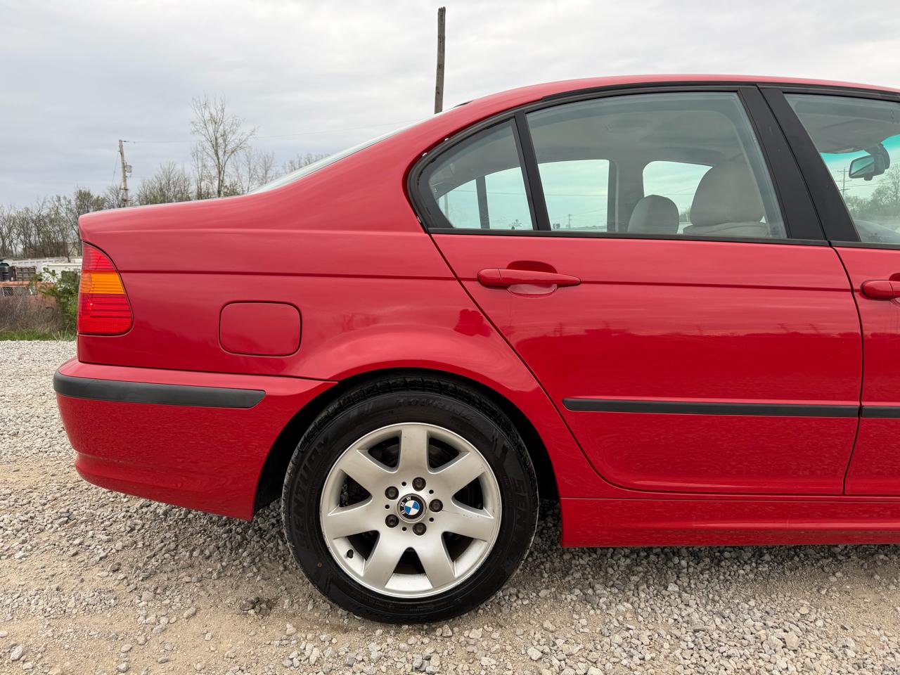 BMW 3-Series 325i Sedan 2002
