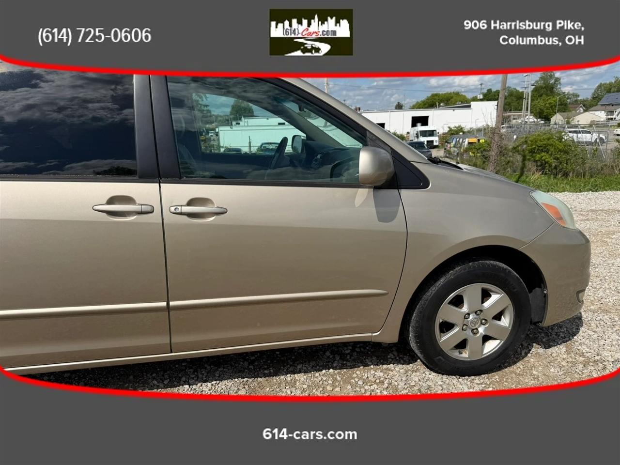 Toyota Sienna XLE 2004