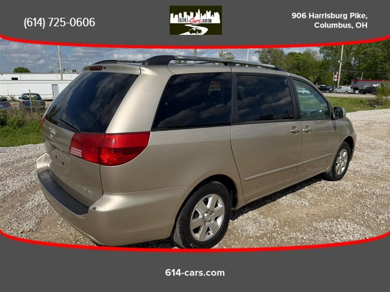 Toyota Sienna XLE 2004