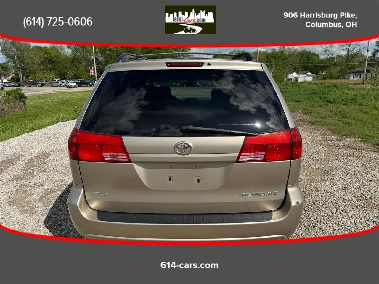 Toyota Sienna XLE 2004