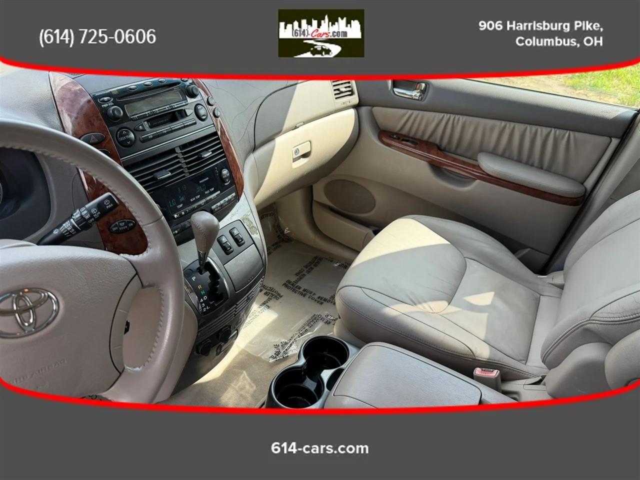 Toyota Sienna XLE 2004