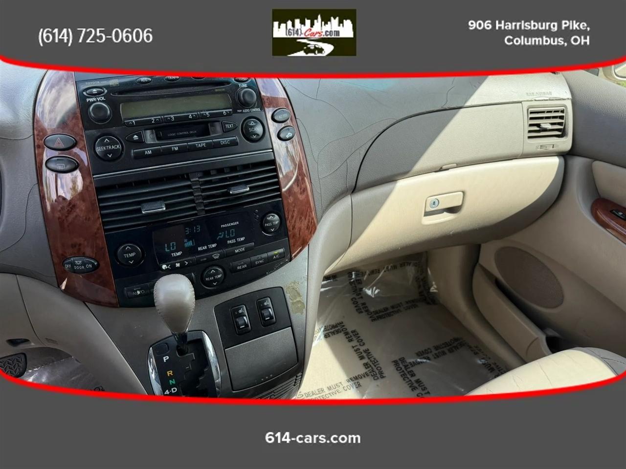 Toyota Sienna XLE 2004