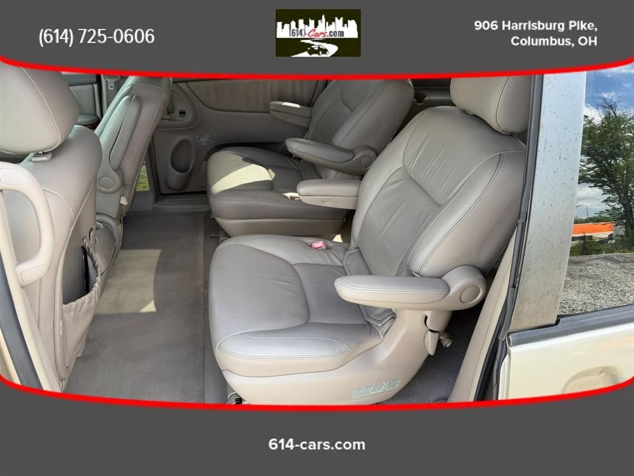 Toyota Sienna XLE 2004