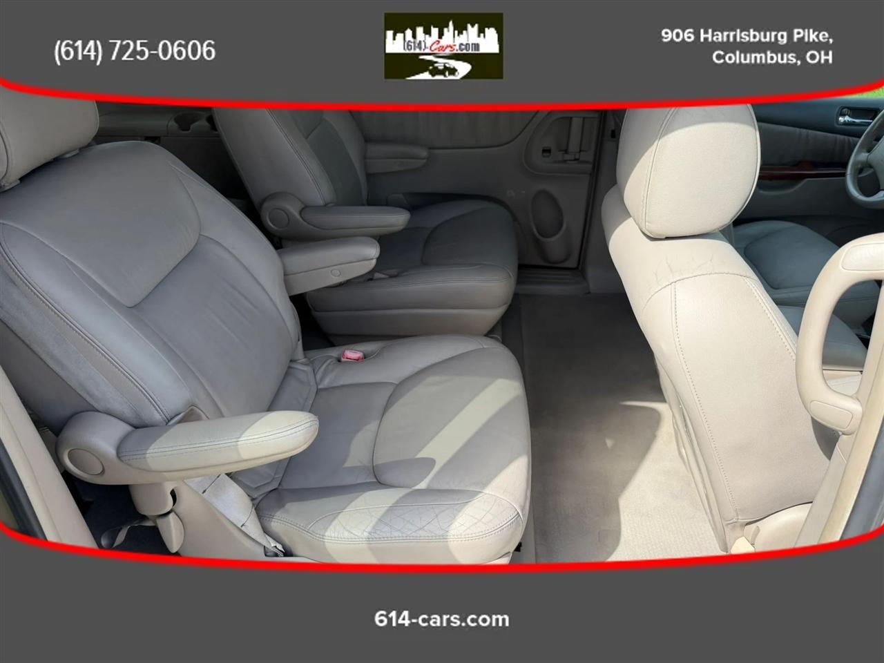 Toyota Sienna XLE 2004