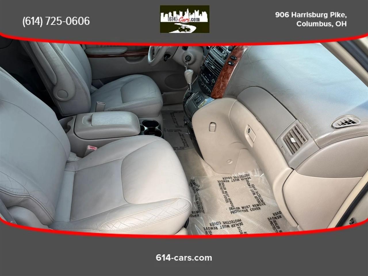 Toyota Sienna XLE 2004