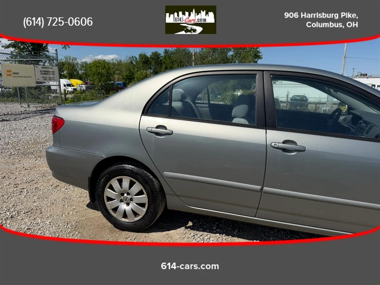 Toyota Corolla LE 2004
