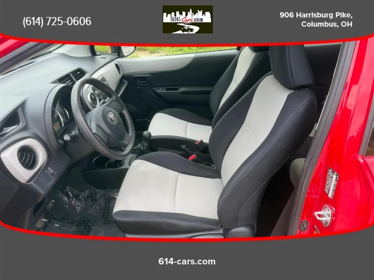 Toyota Yaris L 3-Door MT 2012