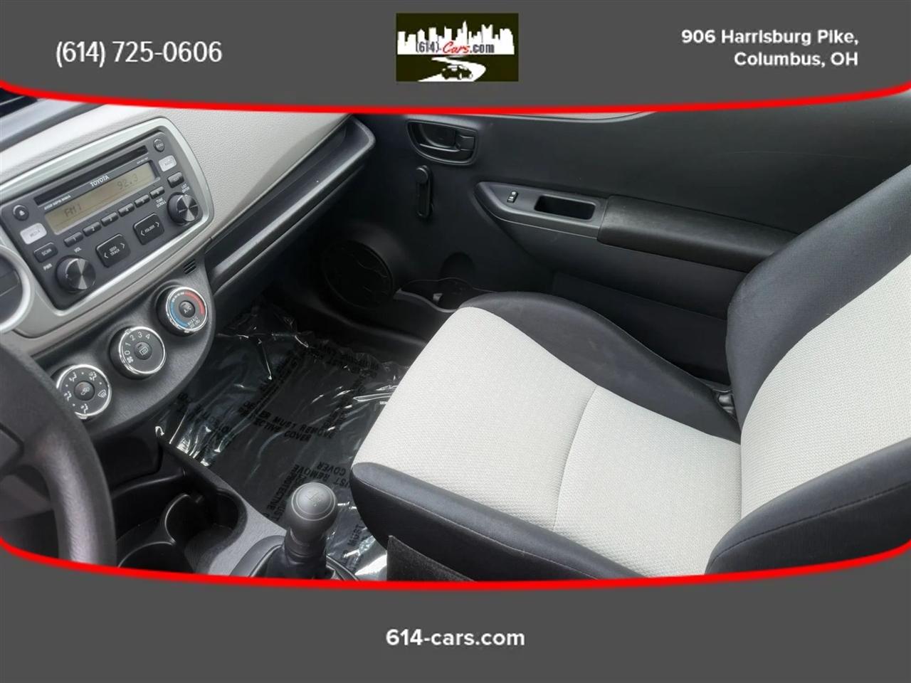 Toyota Yaris L 3-Door MT 2012