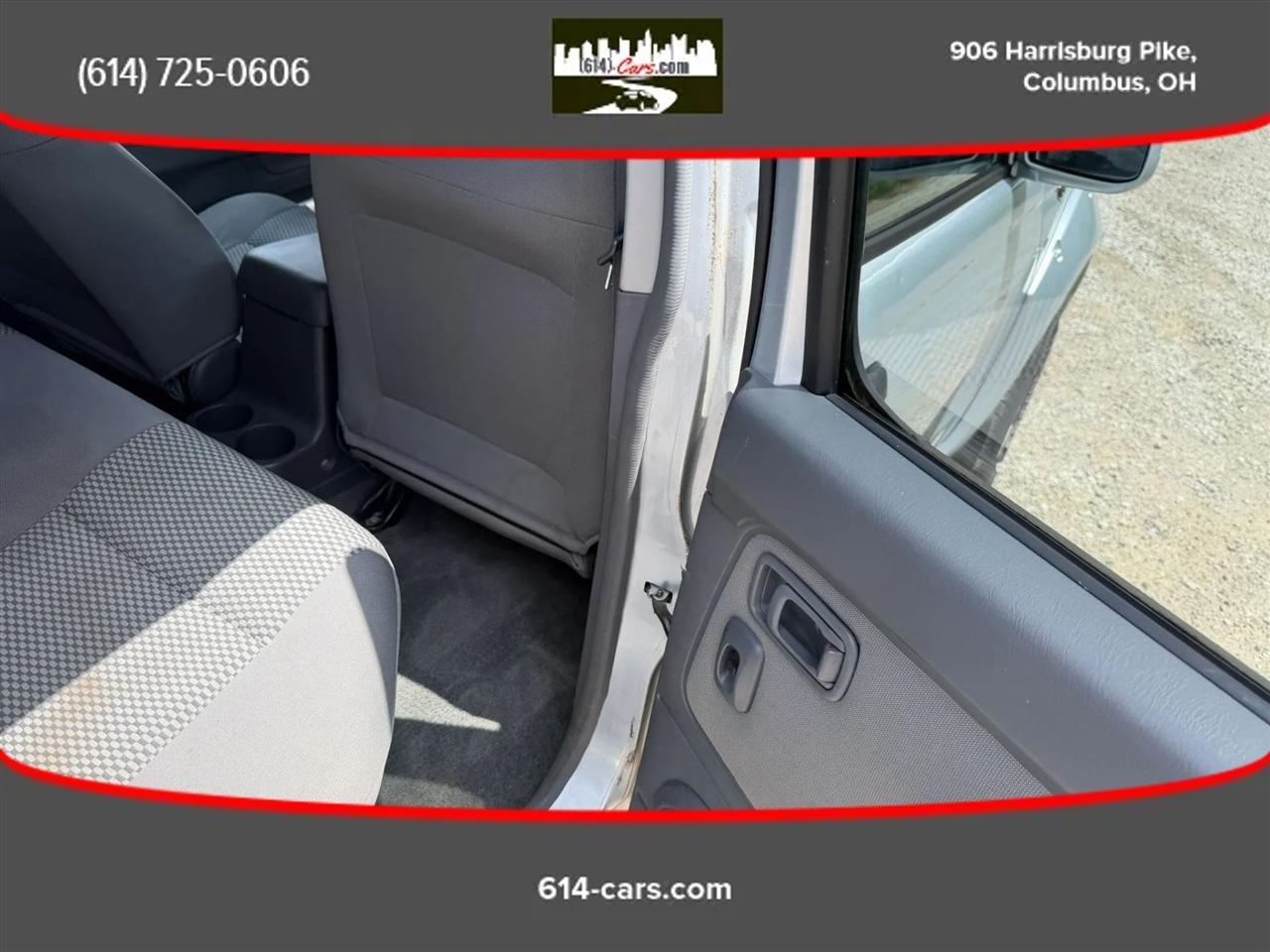 Nissan Frontier XE Crew Cab 4WD 2001