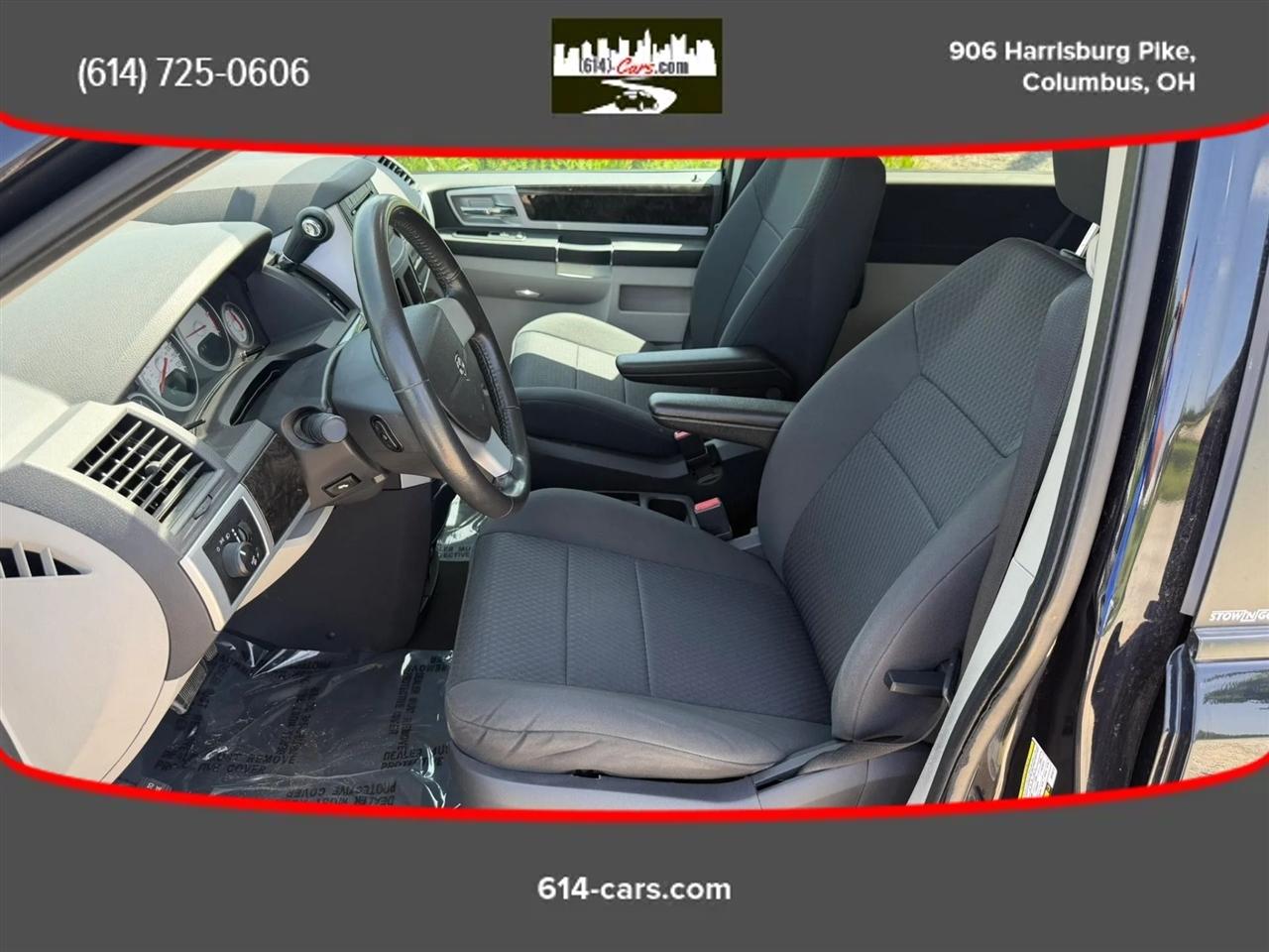 Dodge Grand Caravan SXT 2010
