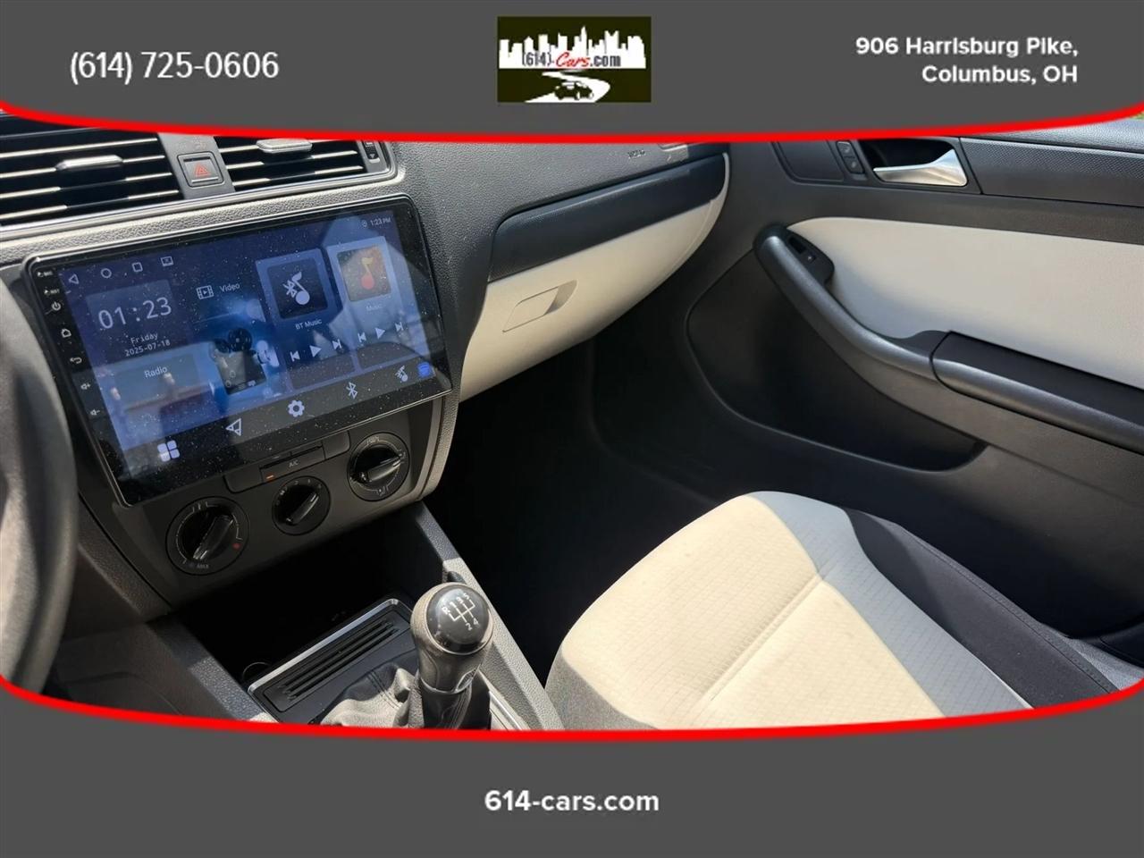 Volkswagen Jetta S 5M 2015
