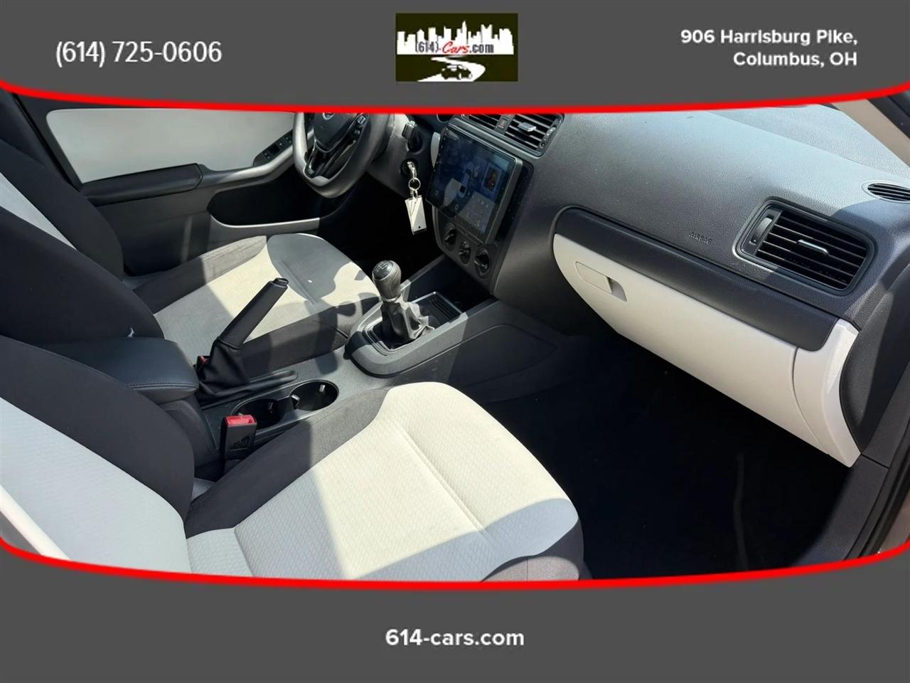 Volkswagen Jetta S 5M 2015