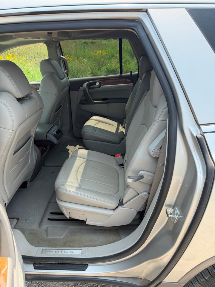 Buick Enclave CXL AWD 2008