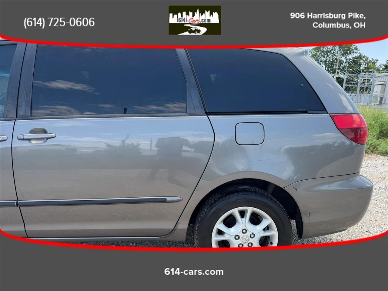 Toyota Sienna XLE AWD 2005