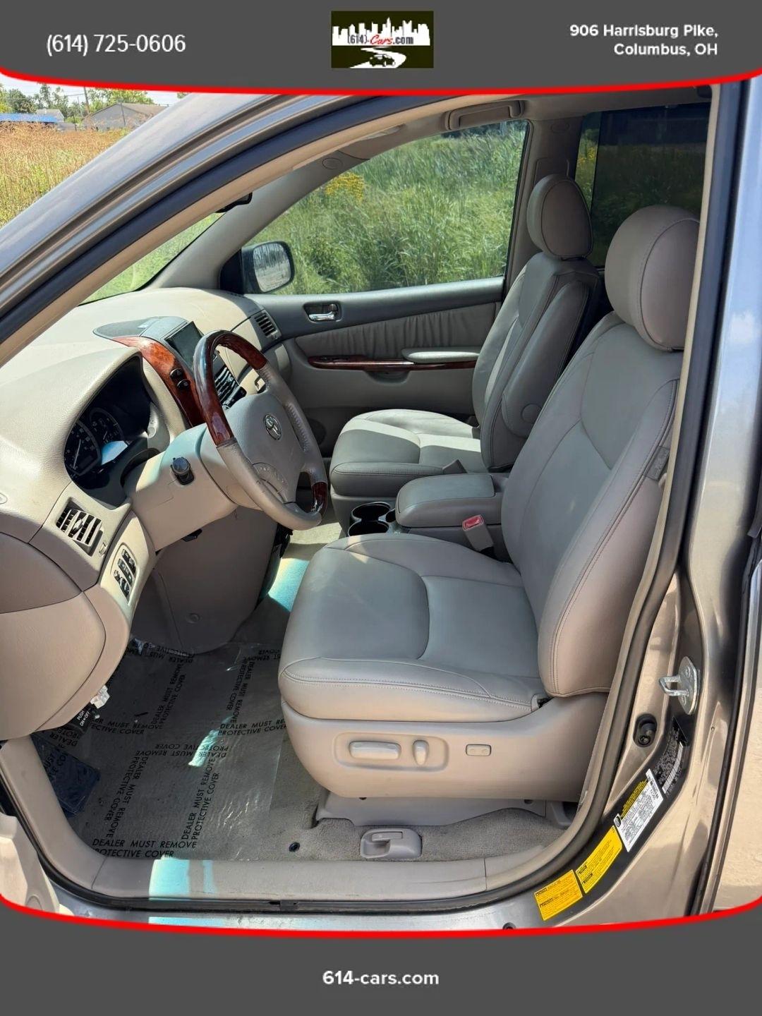 Toyota Sienna XLE AWD 2005