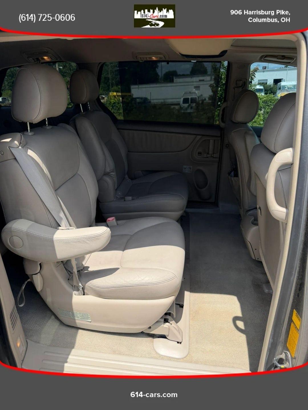 Toyota Sienna XLE AWD 2005