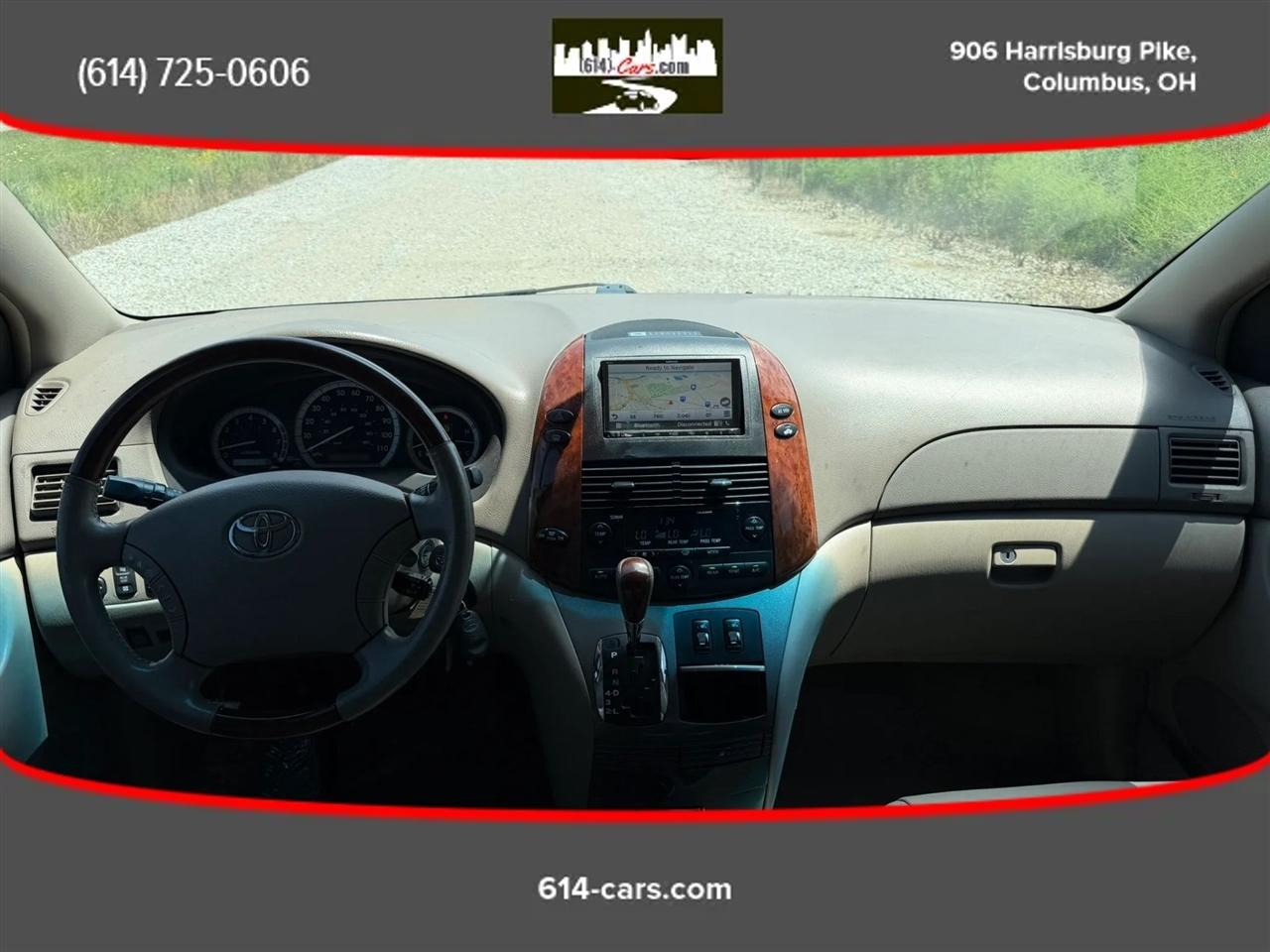 Toyota Sienna XLE AWD 2005