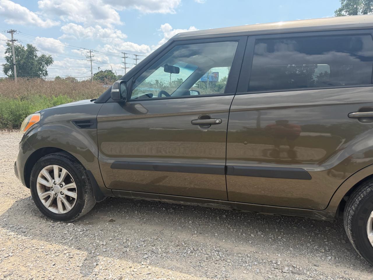 Kia Soul Base 6M 2012