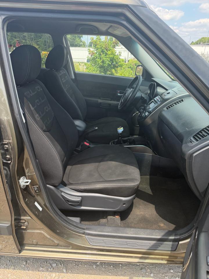 Kia Soul Base 6M 2012