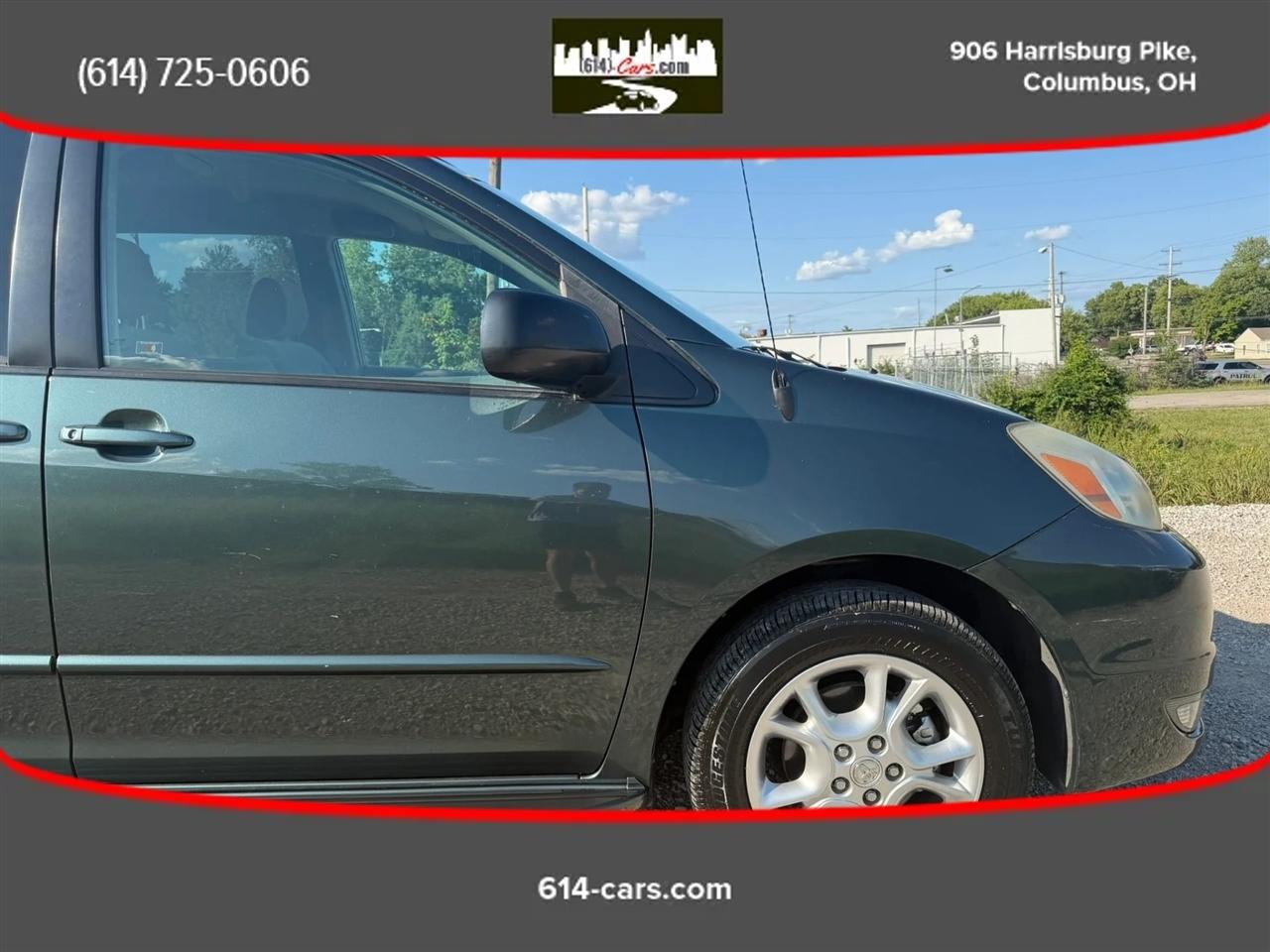 Toyota Sienna LE AWD 2004