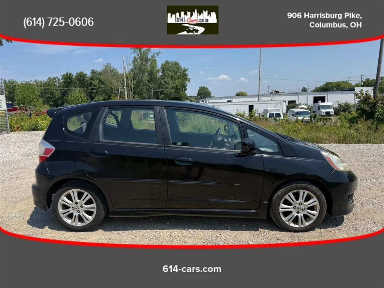 Honda Fit Sport 5-Speed AT 2011