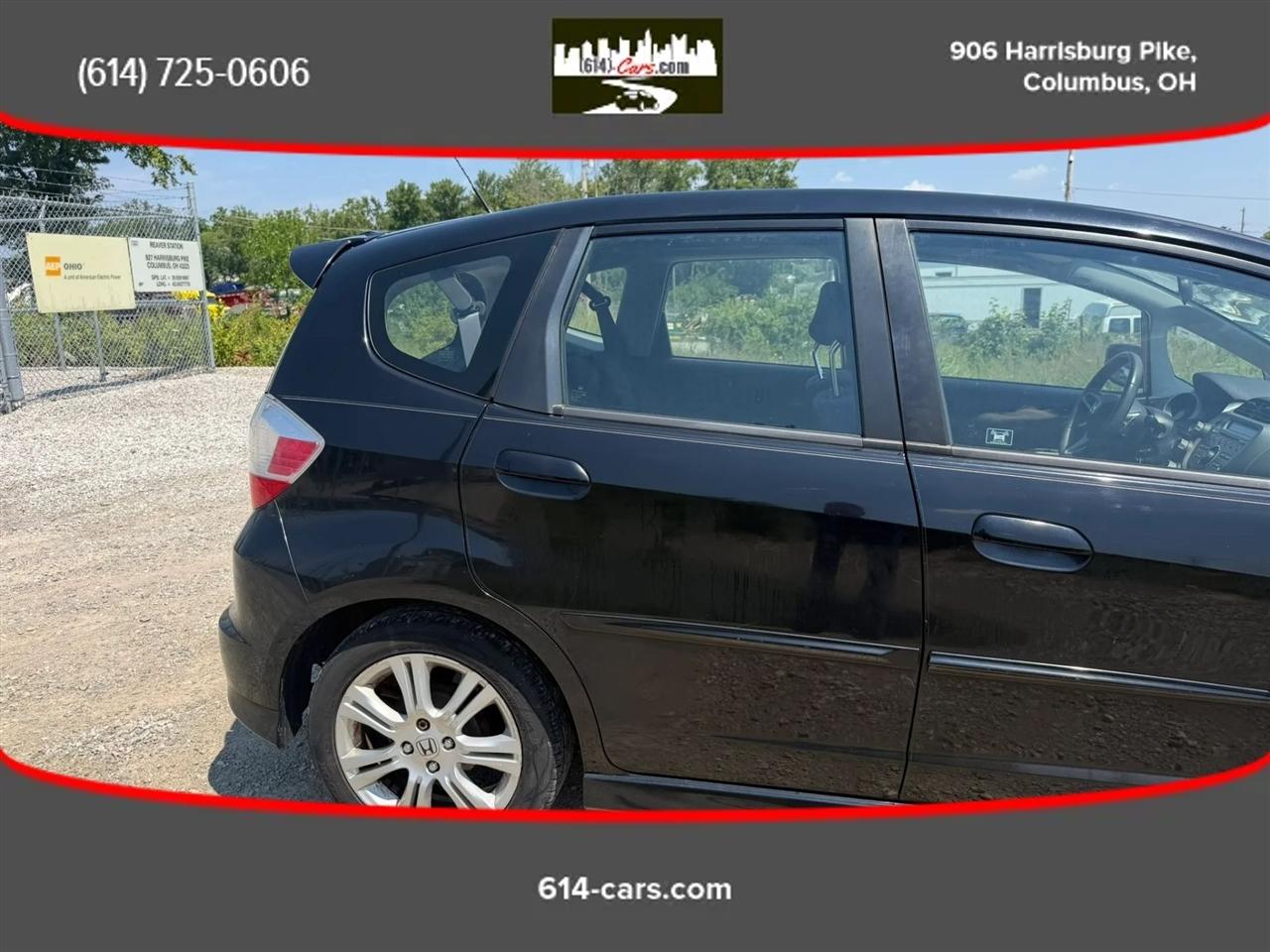 Honda Fit Sport 5-Speed AT 2011