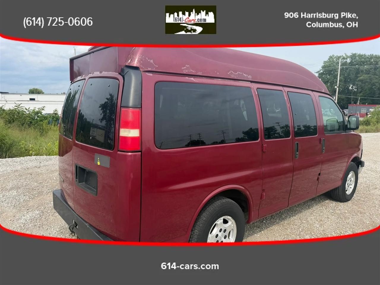 Chevrolet Express LS 1500 AWD 2007