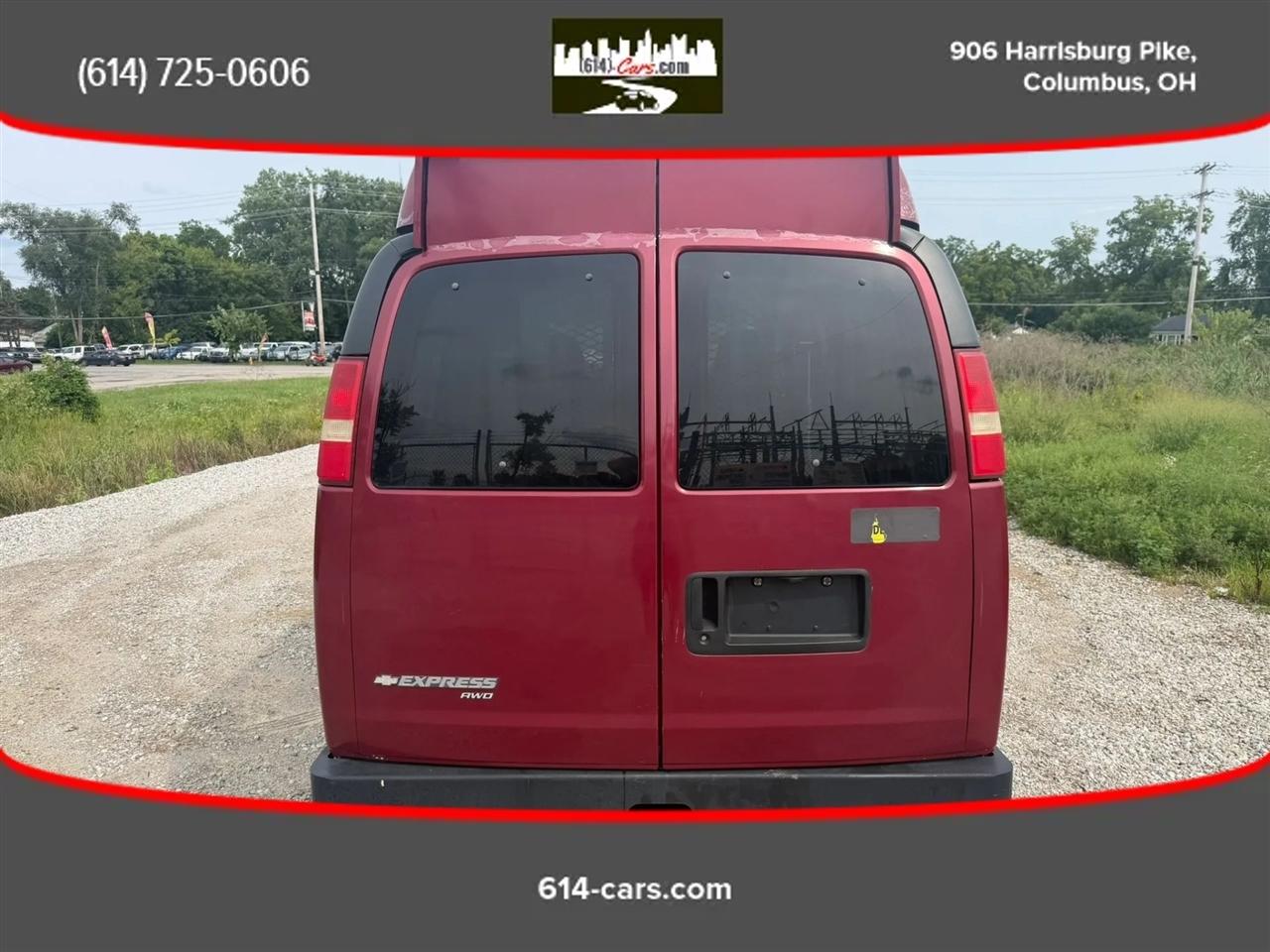 Chevrolet Express LS 1500 AWD 2007