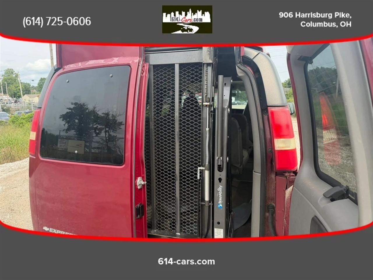 Chevrolet Express LS 1500 AWD 2007