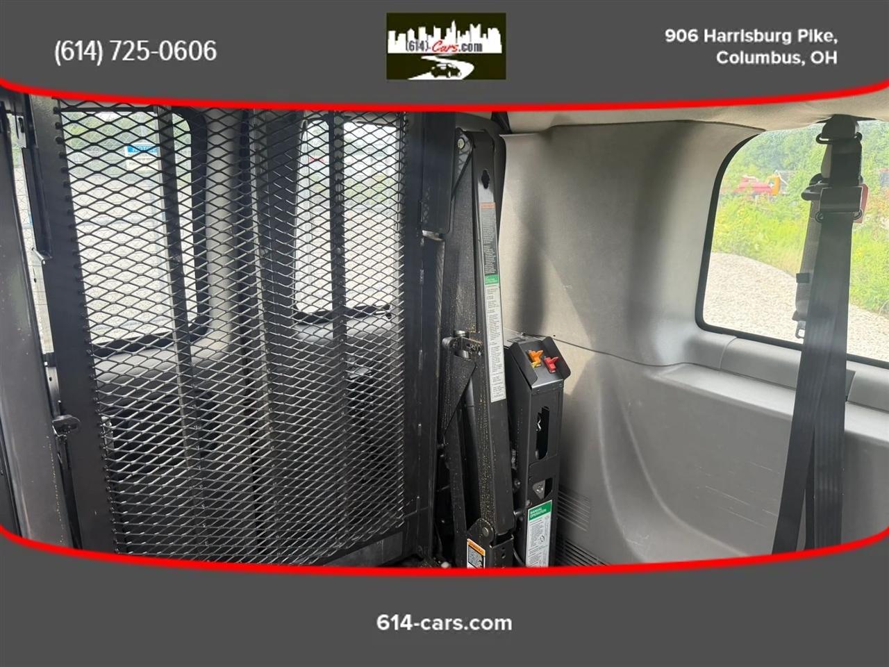 Chevrolet Express LS 1500 AWD 2007