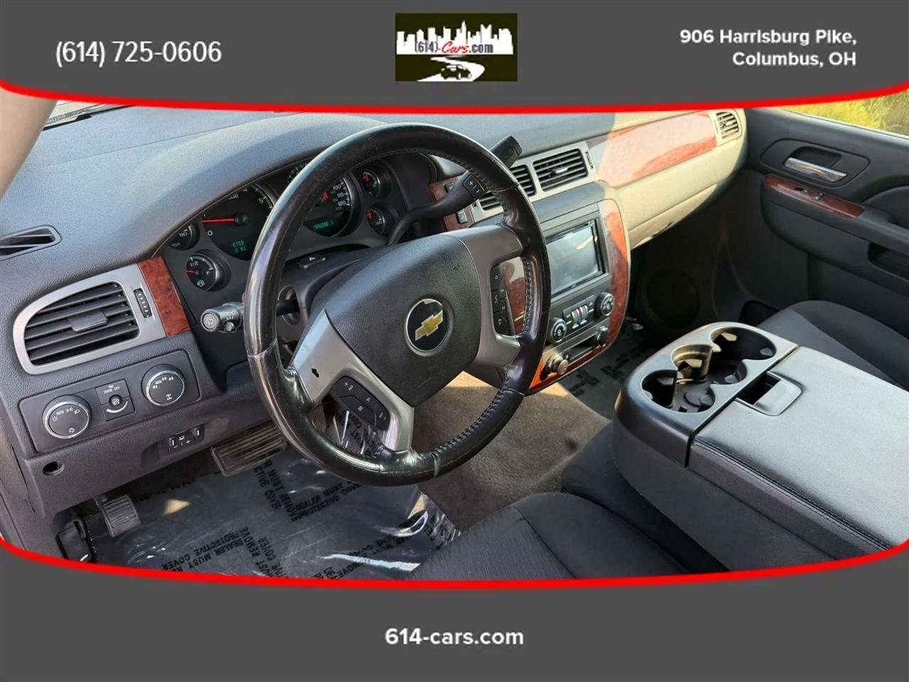 Chevrolet Suburban LS 2500 4WD 2011