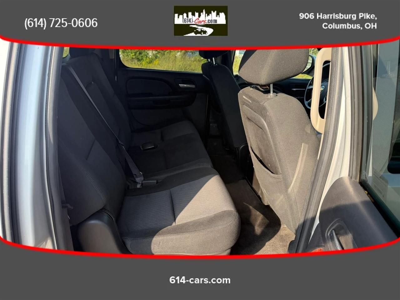 Chevrolet Suburban LS 2500 4WD 2011