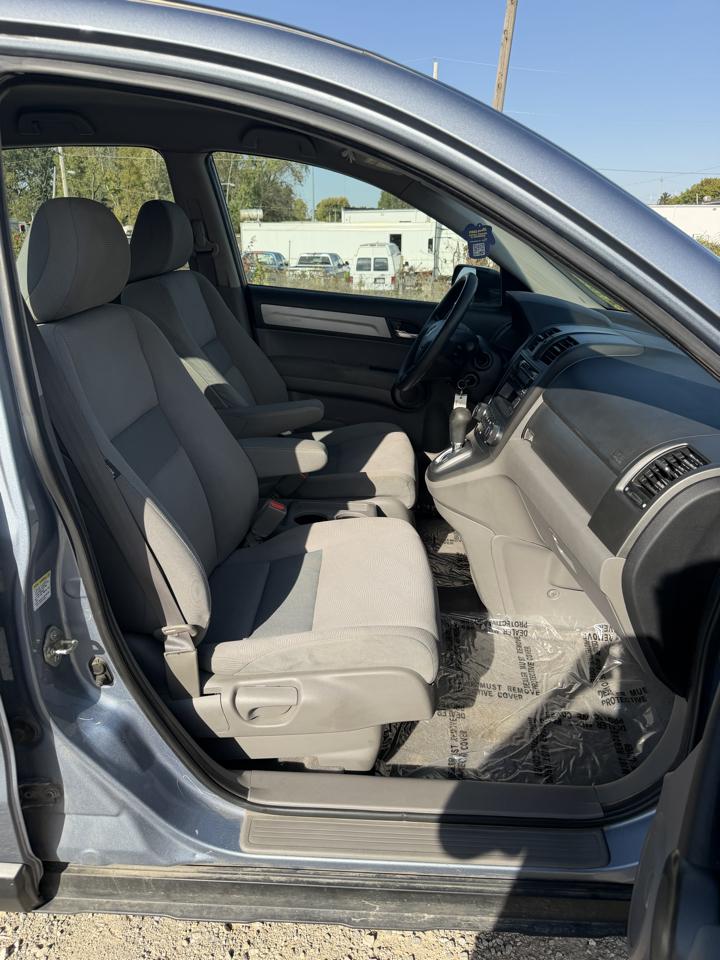 Honda CR-V LX 4WD 5-Speed AT 2011